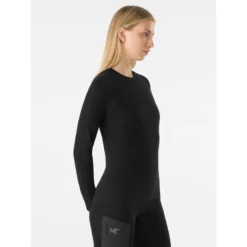 Arcteryx Dames Rhoool Crew Longsleeve -Super CM Winkel iview 1109240 001 pic4